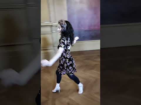 Negracha Tango - Pablo Moro y Gaby Trapanotto en La Opera de París #danseuse #dance #guitariste