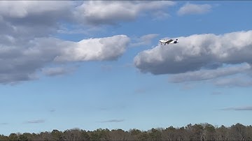 N935G Piper PA-28-181 go around, touch & go