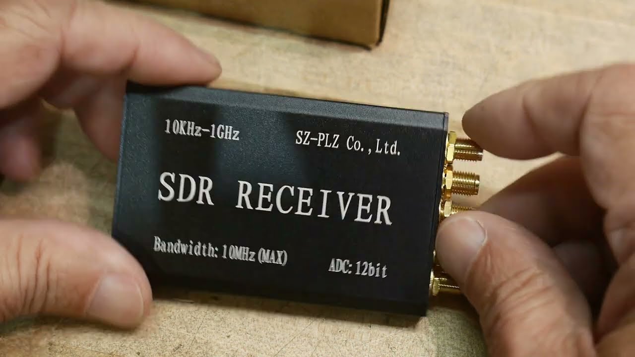 1318 SDR Receiver Review - YouTube