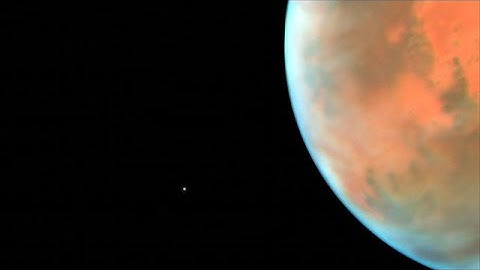 Time-lapse video of Phobos in orbit around Mars (non-annotated and smoothed)