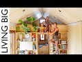 Family of 5s modern tiny house packed with clever design ideas