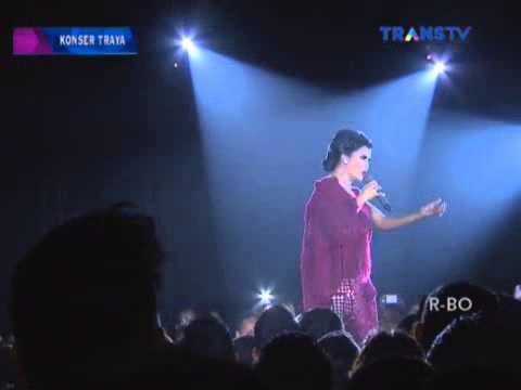 KRISDAYANTI - JANGAN PERGI // KONSER TRAYA KRISDAYANTI 22 MEI 2015