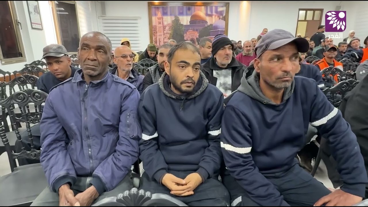 تكريم عمال النظافة في بلدية طولكرم بدعم من رجل الأعمال مازن نصر الله