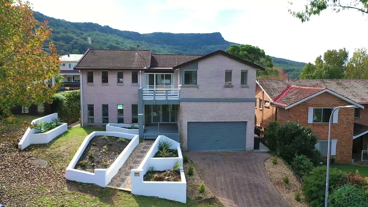 16 Wellington Drive, Balgownie YouTube