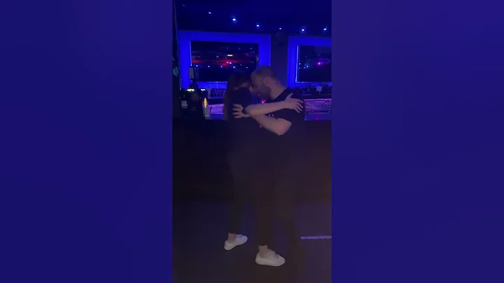 Nir David & Jessica Latham - Social Bachata Fusion...
