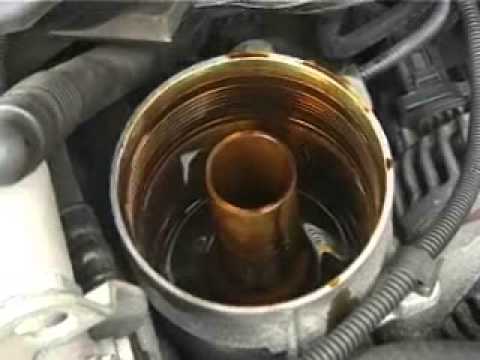 Changing Oil Filter BMW E60 5 Series 2004 - YouTube
