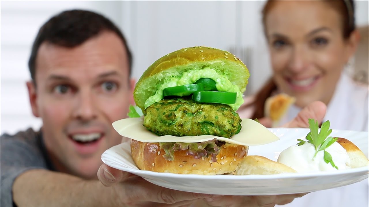 THE ULTIMATE GREEN BURGER! - YouTube