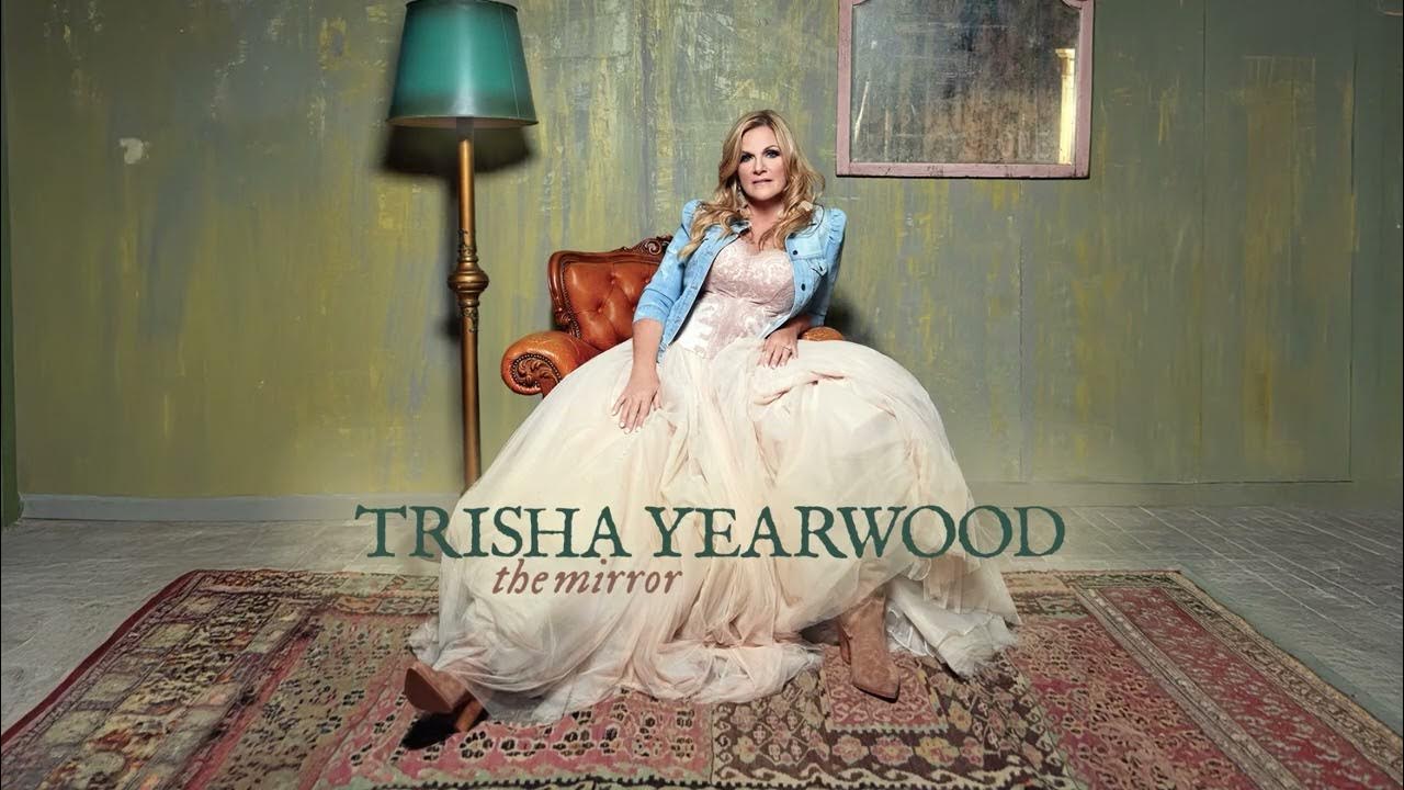 Trisha Yearwood - "The Record Plays On" (featuring Charles Kelley) (Visualizer) Trisha Yearwood - "The Record Plays On" (featuring Charles Kelley) (Visualizer)