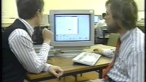 Microcosm: an Open Hypermedia System