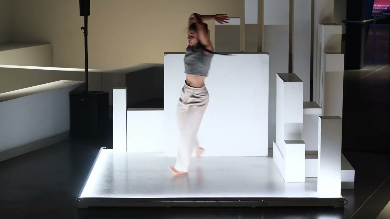 CCN/Aterballetto MicroDanze