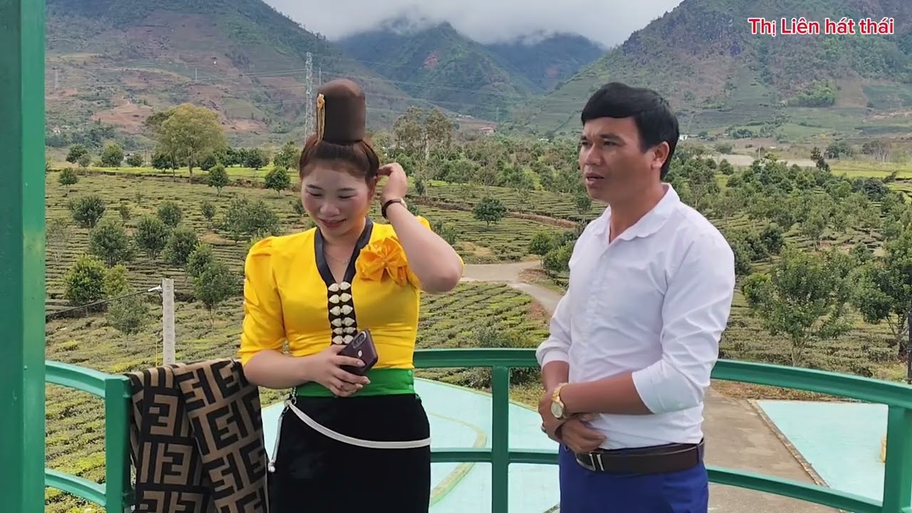 Đối đáp của tuyệt vời của Hà Sơ và Ngoan em 