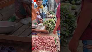 কাপাসিয়া গিয়াস পুরের বাজার মঙ্গলবার দিন