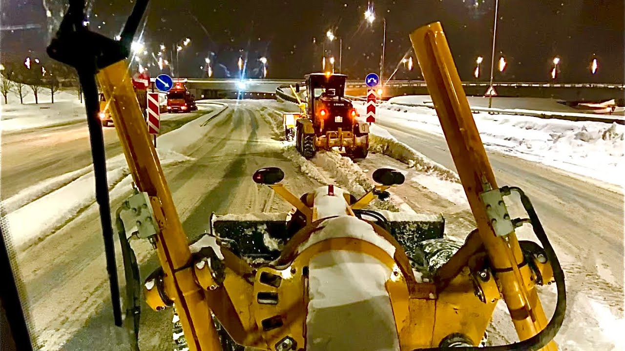 Сильный снегопад! Последствия 
