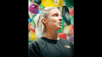 Hard work on Kilterboard with Alicia🔥 #shortsclip #motivation #climbing #woman #kilterboard #boulder