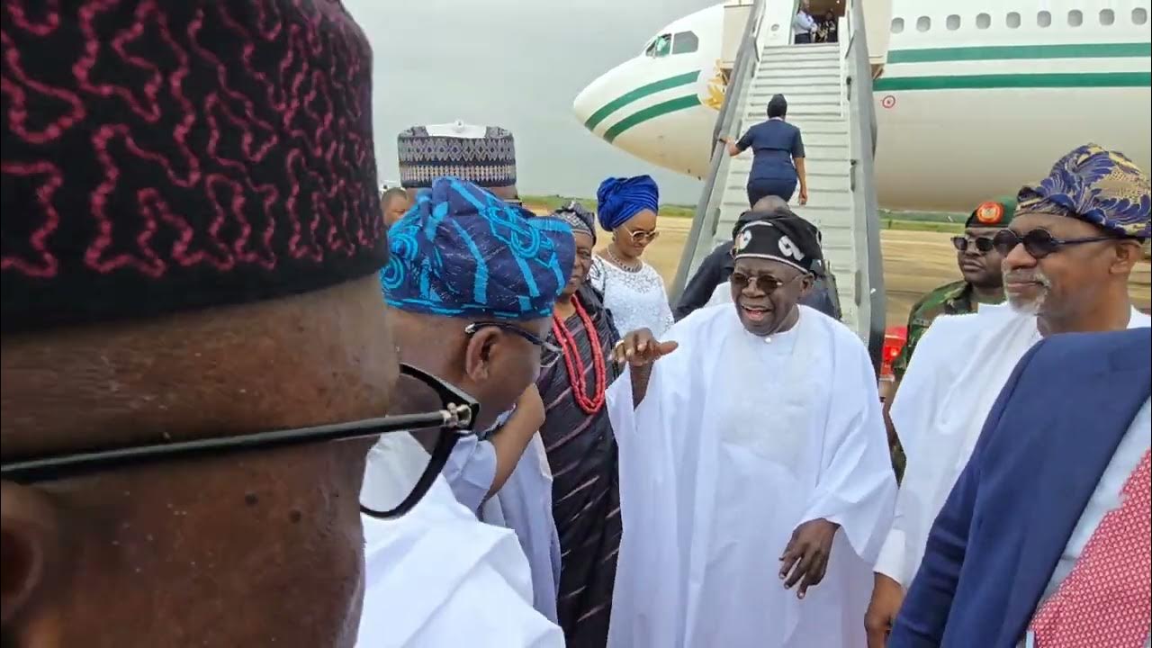 PBAT arrives in Iperu en route to attend the eighth-day prayer for the late Awujale