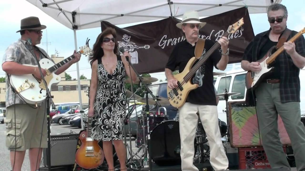 Every Day I Have The Blues - MOTU LIVE @ WRCN 103.9 FM's 2011 Annual Gravefest Concert