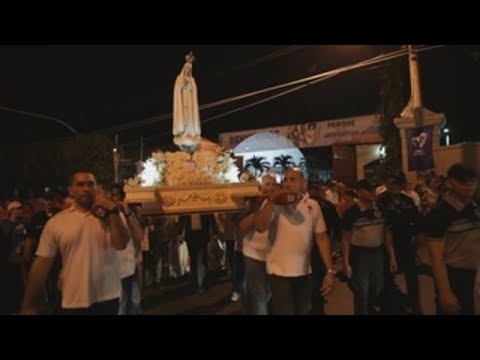 Jóvenes devotos de la Virgen de Fátima agradecen por sus milagros en Panamá
