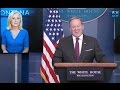 REPORTER ASKS SEAN SPICER ABOUT CANADIAN BORDER WALL!!