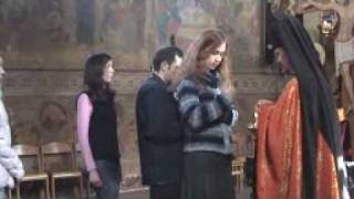 20080409.UKR.ARA-UKR.MONASTARY.ANNOINTING.WITH.SOUFANIEH.OIL.wmv