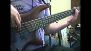 Video thumbnail of "TOCANDO CON EL BAJO EL TEMA AMOR DIVINO MERENGUE"