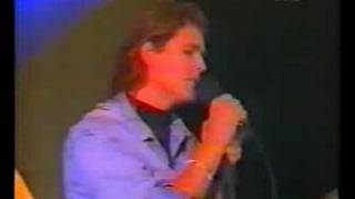 MORTEN HARKET bridge over troubled water live at momarkedet