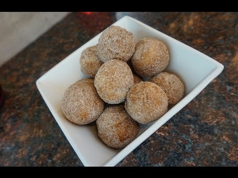 taco-bell-cinnabon-delights-inspired-doughnut-bite