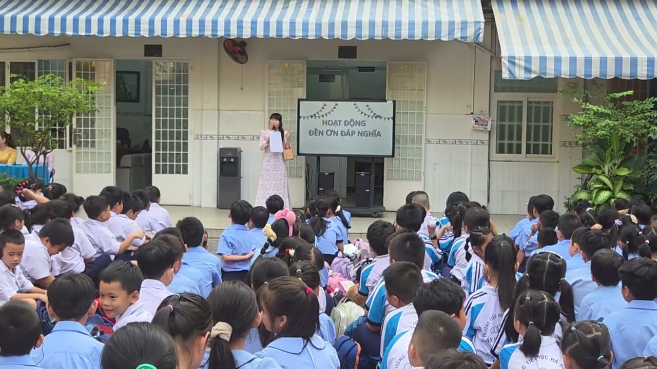 Hoạt động trải nghiệm khối 4