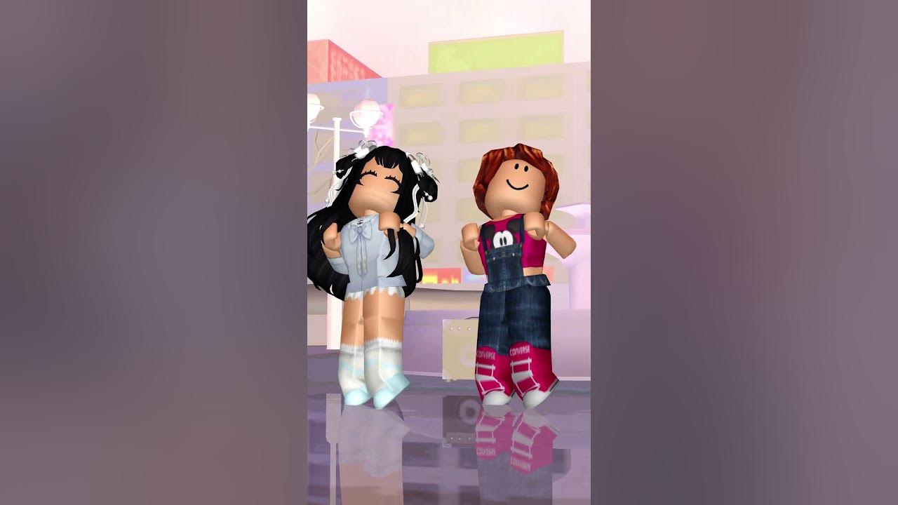 DANÇANDO COM JULIA MINEGIRL E VITÓRIA MINEBLOX!😍 (MMD ROBLOX - Vídeo  Extra) 