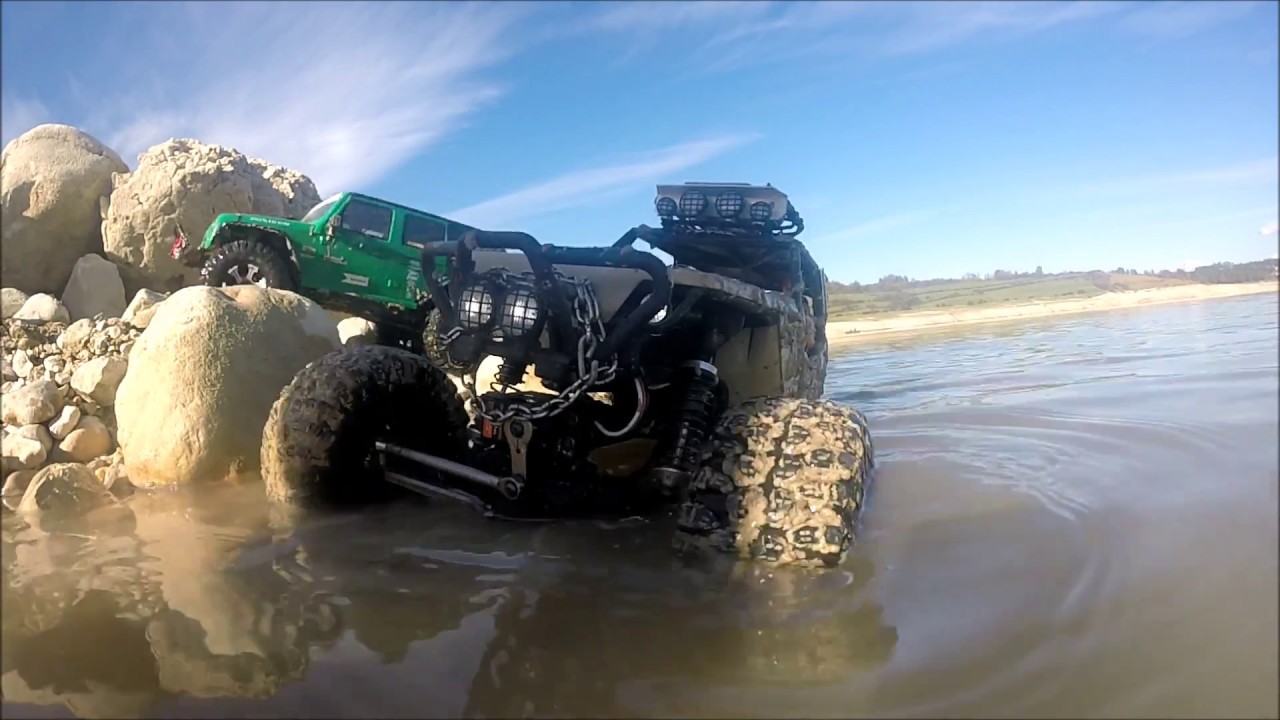 rando scale au bord d'un lac #3 [axial] [scx10][crawler][jeep] - YouTube