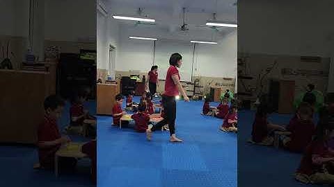 Tạo hình con vật từ mút xốp, khăn@