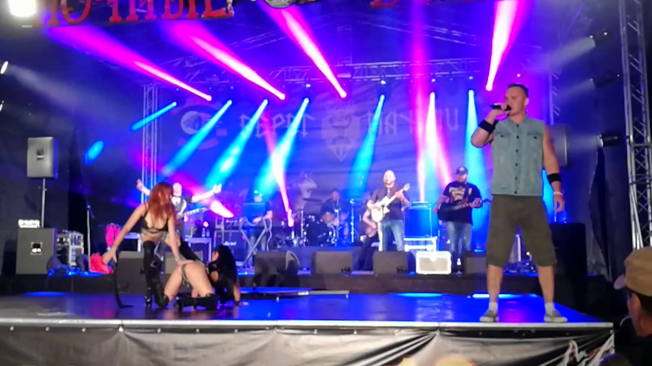 Коктейль Молотов (Берег Маугли 2017) - YouTube