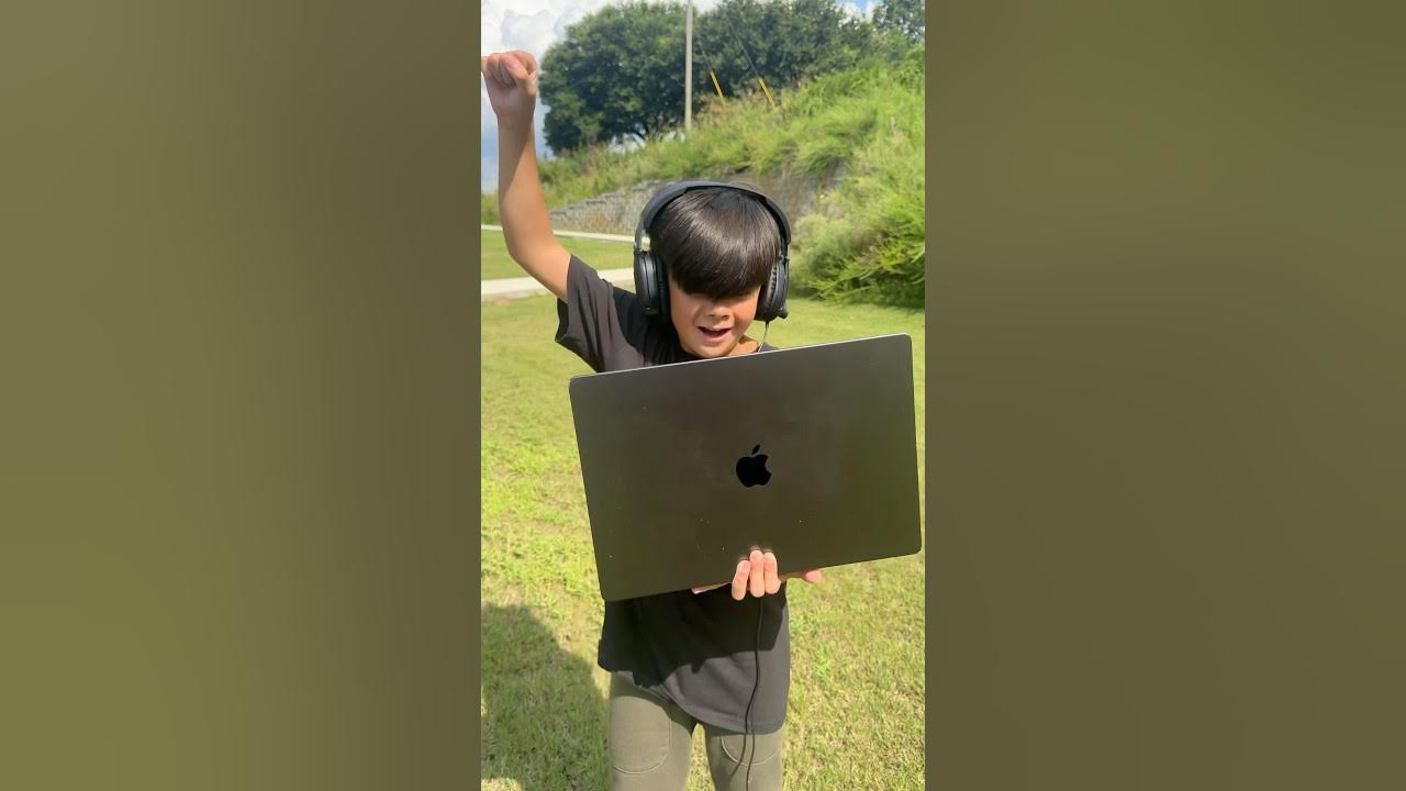 That Friend Who’s A DJ: That Friend Who’s A DJ: