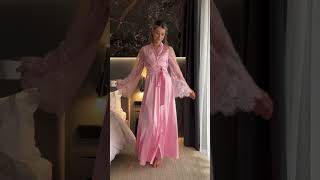 Lace sleeves robe Blush pink satin #fashionstyle #robes #kimono #homewear #peignoir #nightgowns