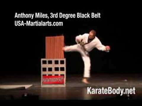 Big Break Spinning Back Kick Anthony Miles 3rd Dan