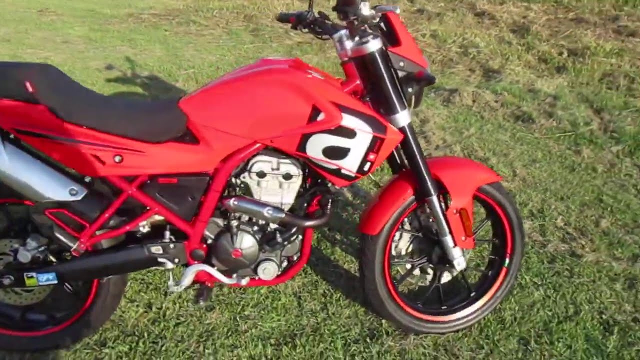 ⭐️値下げ➕自賠責2年付き令和9年2月アプリリア STX125 cafe 低走行 YB125SP の 好敵手 アプリリア STX Cafe 125 と GPR125 - Chugokubike