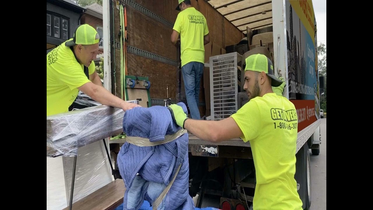⁣Get Movers : #1 Moving Company in Toronto, ON | M5H 0B1