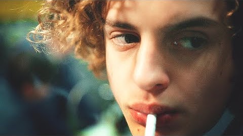 連続殺人犯となる美しすぎる17歳少年の狂気が止まらない！映画『永遠に僕のもの』予告編