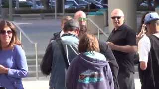 Billy Crystal greets fans arriving to Clippers vs Rockets Playoff game 4 @BillyCrystal