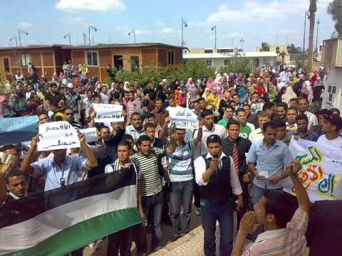 فمن للأمة الغرقى إذا كنا الغارقين