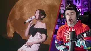 Director Reacts - JENNIE - ‘You & Me (Jazz ver.)’ LIVE CLIP Resimi