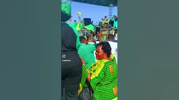 Dulla Makabila Awapigisha Magoti Wabunge Mawaziri Na Madiwani Mbele Ya Mheshimiwa Rais 