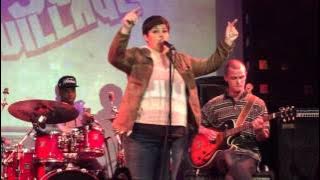 Abbey Smith live in NYC at Sol Village SWV Weak