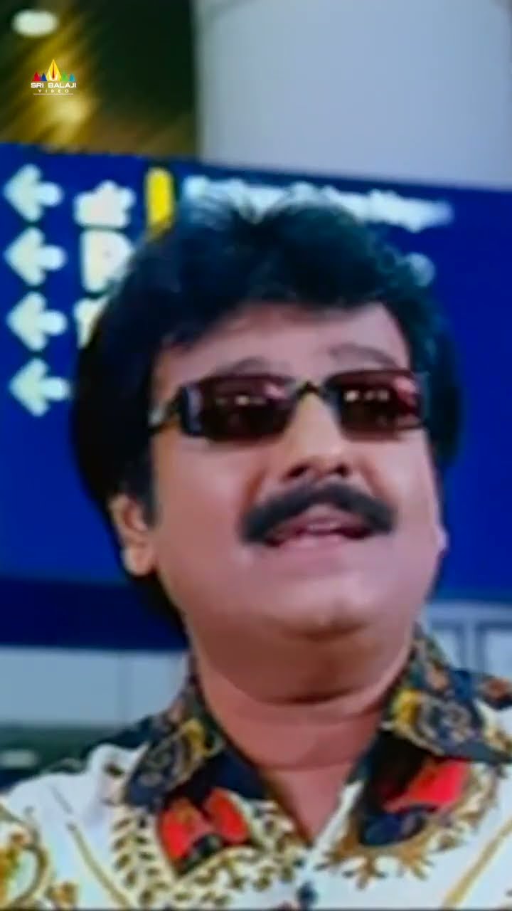 Vivek Hilarious Comedy in Airport | #1977jarigindiyemiti | #shorts | #ytshorts | #youtubeshorts