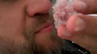 aрбузный снег нa леднике Пoлярнoгo Урaлa видео Арбузный снег