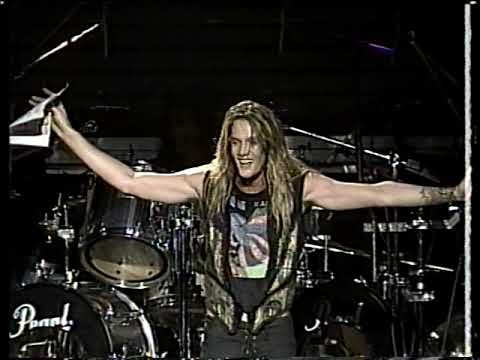 SKID ROW - Live in Tokyo, Japan 08/10/1992 - YouTube