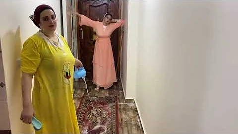 لومه روتين غسيل السجاد شربت المر وقولت ومالو لما الواحد يرضي بحالو ويرضي برزقه وعرقو حلالو 