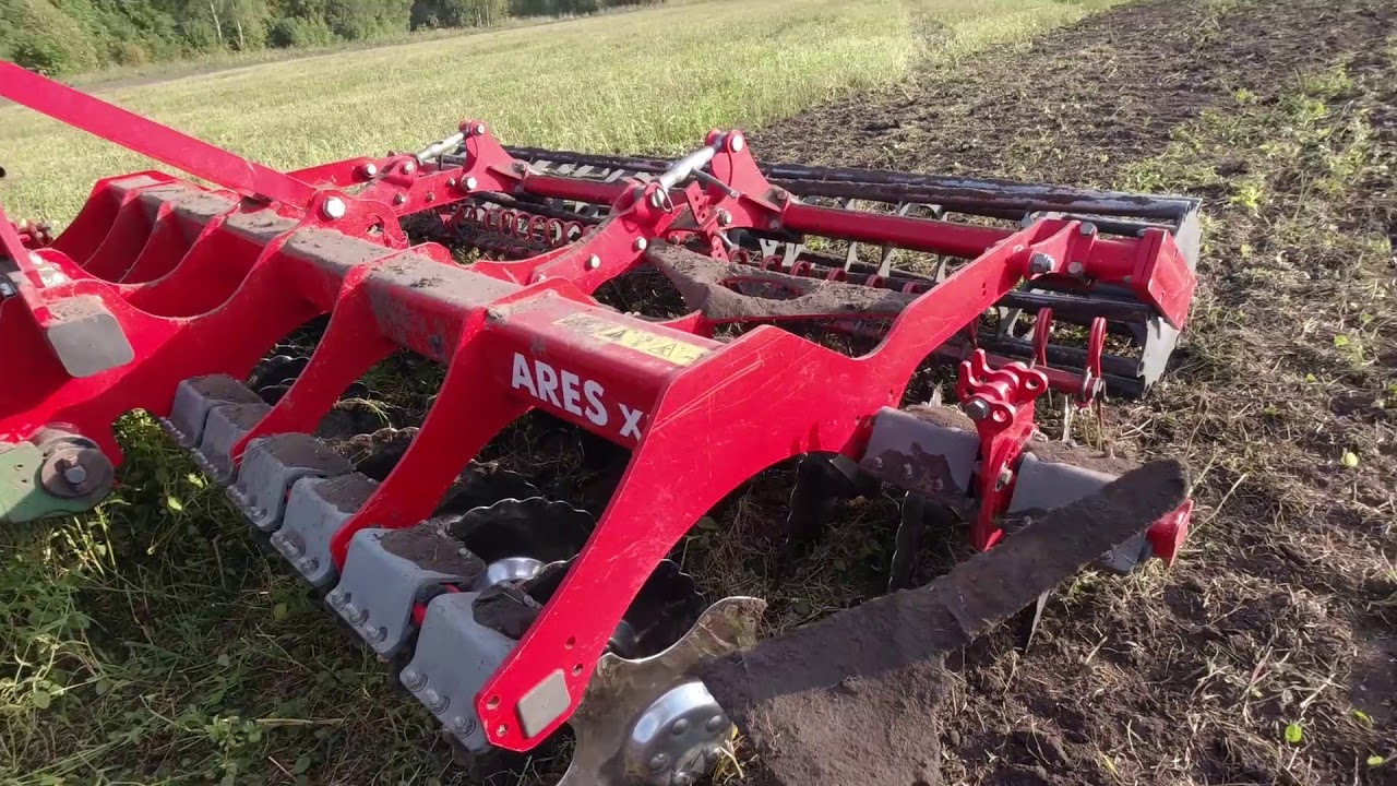 Обнова в хозяйстве. Немного об органах управления трактором John Deere 7830.