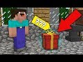 Minecraft NOOB vs PRO : WHO GAVE THIS SECRET GIFT NOOB? Challenge 100% trolling