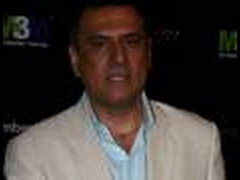 Actor comedian Boman Irani to host reality show on UTV Bloomberg.