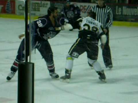 LNAH FIGHT TIDBALL VS DOUVILLE